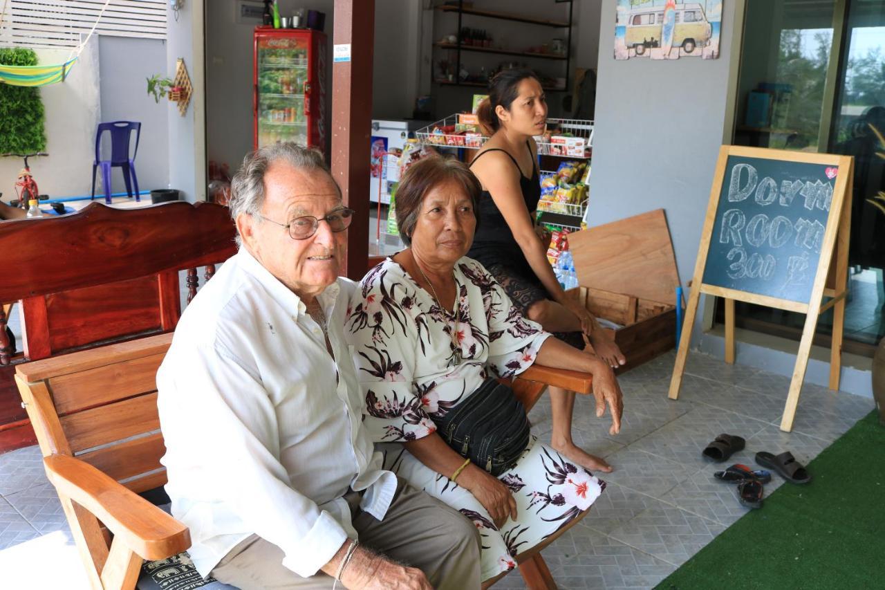 Mae Pon Hostel Khao Lak Eksteriør billede